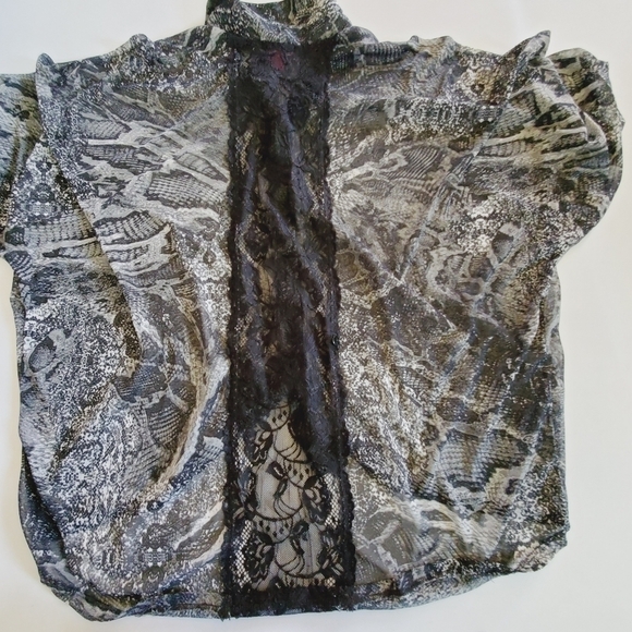 1406 * Bongo Sheer Snake Print Button Down Black White Size XL - Picture 5 of 8